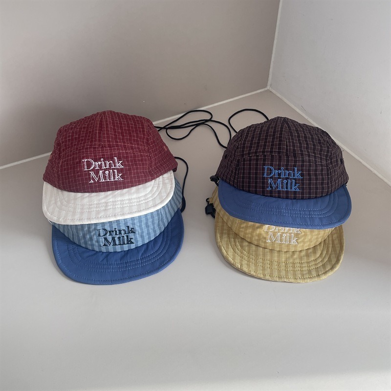 Kids Soft Brim Baseball Cap 49 - Embroidery Cap reseña y precio