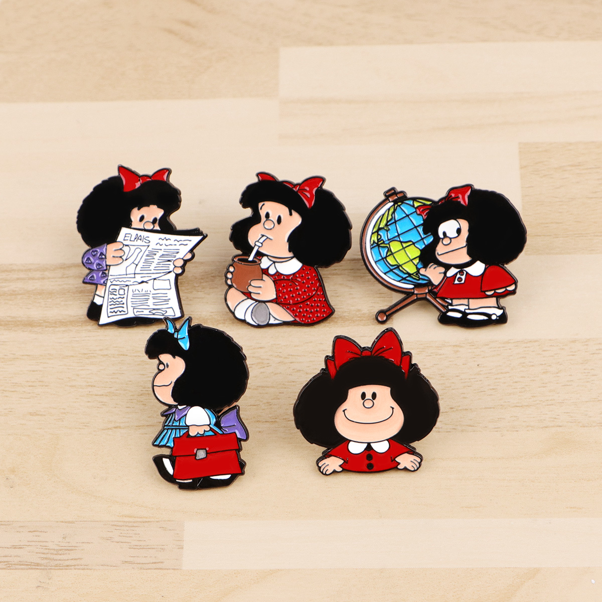5pcs Cute Girl Enamel Pin Set  - Embroidery Illustration reseña y precio