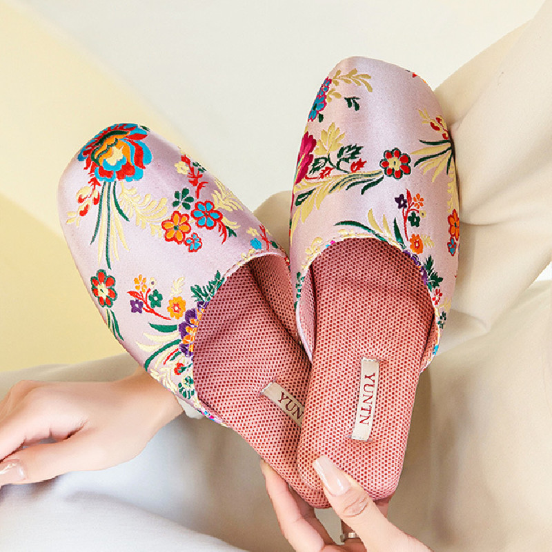 Elegant Chinese Style Embroide - Embroidery Yes reseña y precio