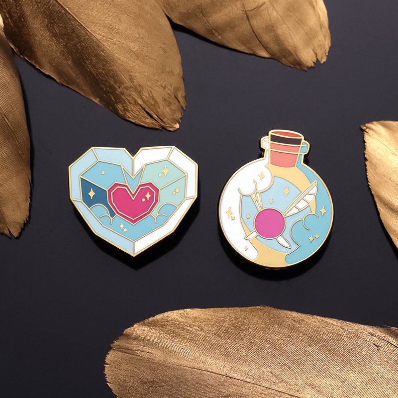 Cute Game Series Love Enamel P - Embroidery Illustration reseña y precio