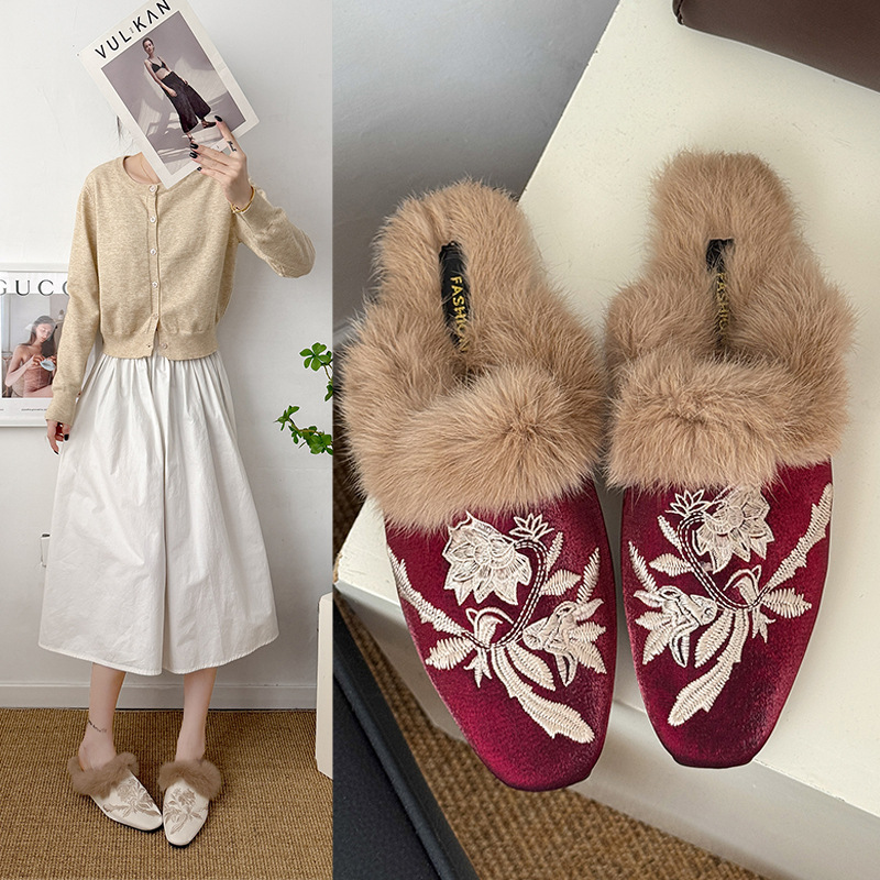 Large Size Women's Half Slippe - Embroidery Yes reseña y precio