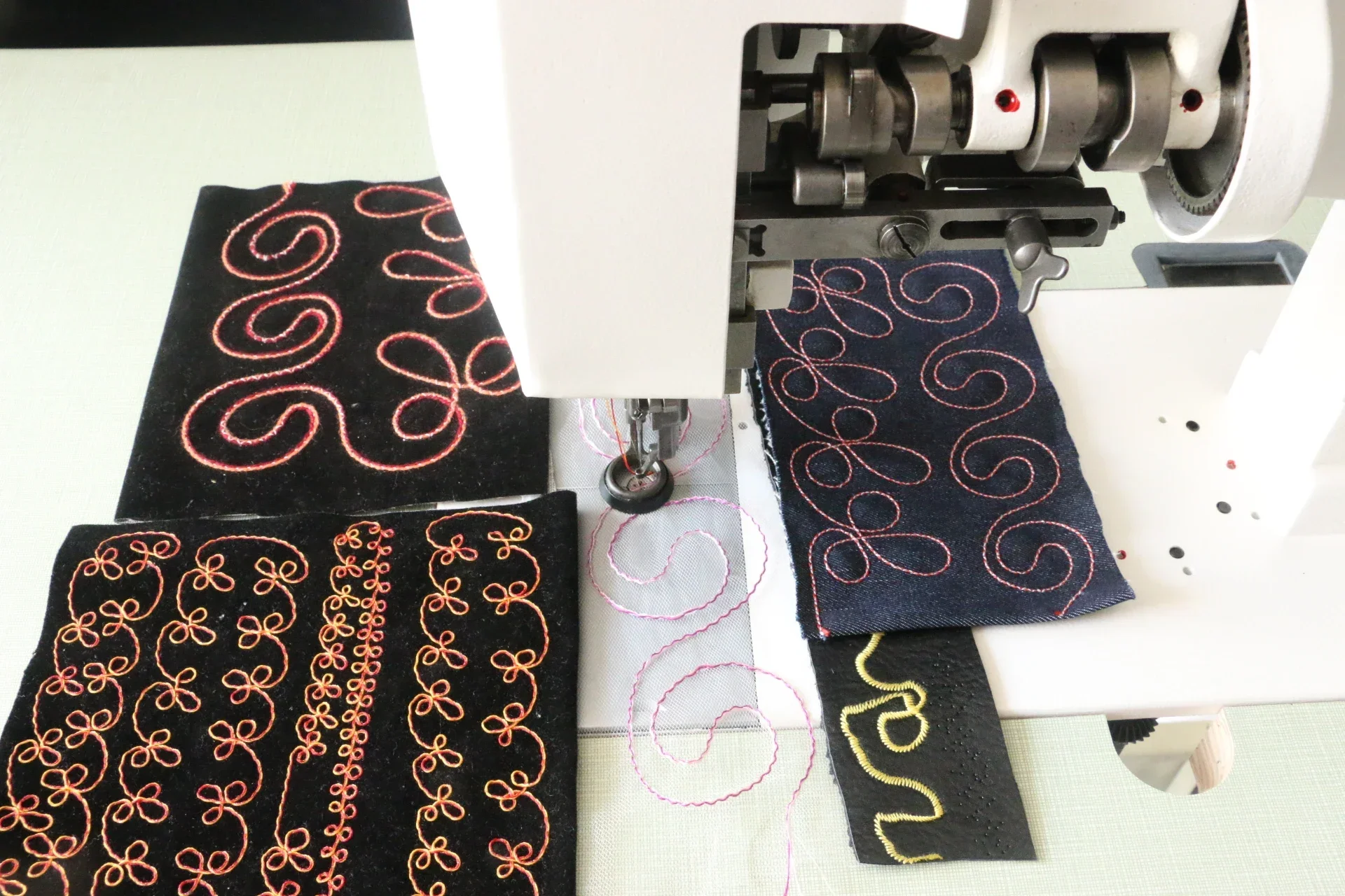 Hot sales DS-1121 Handle Opera - Embroidery Zig Zag Stitch reseña y precio
