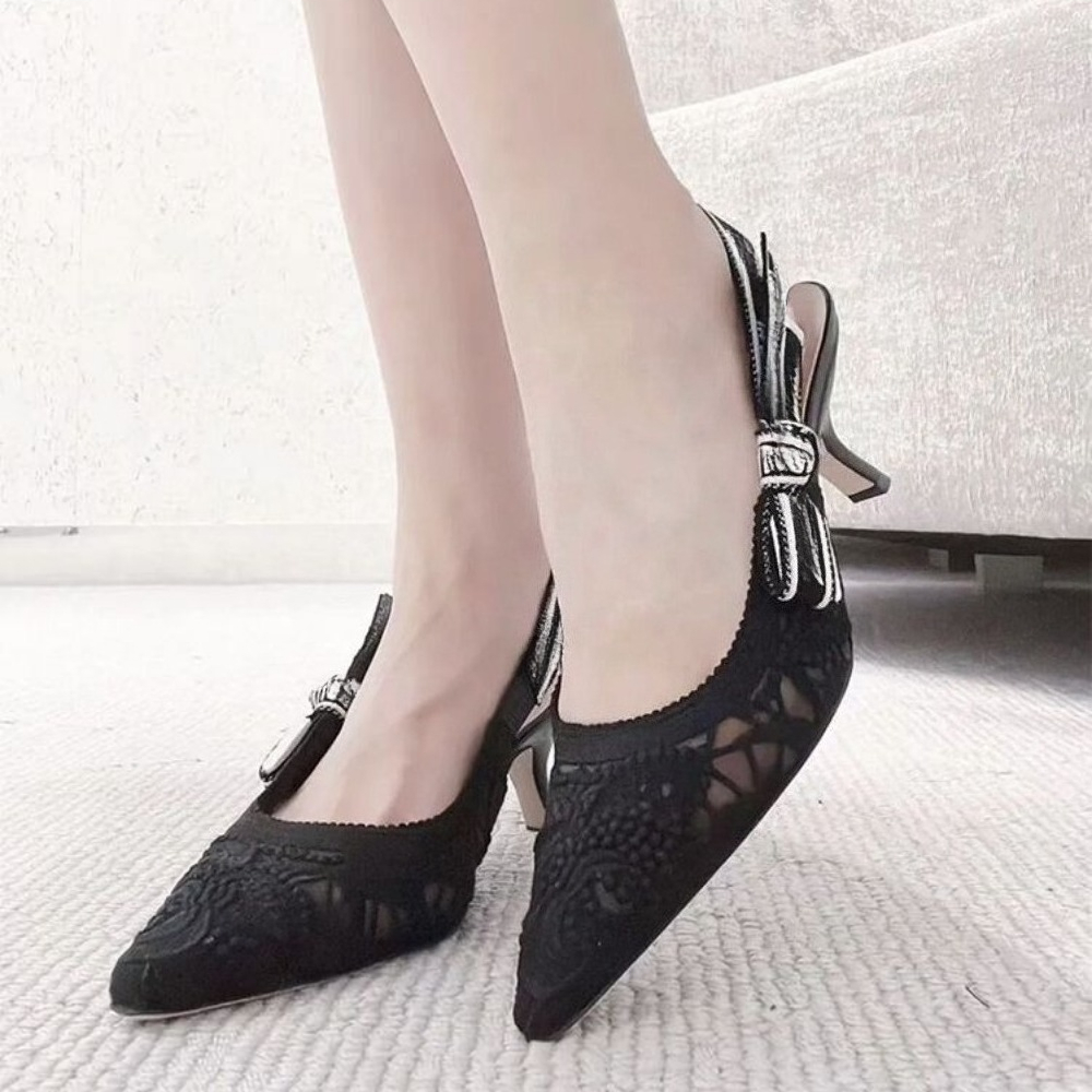 Genuine Leather High Heel Sand - Embroidery Yes reseña y precio