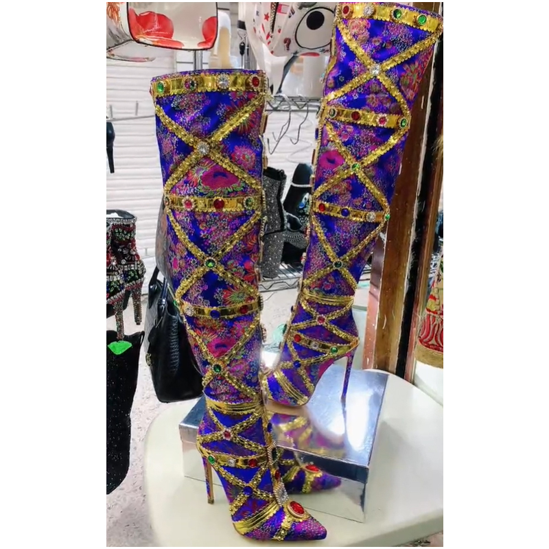 Multicolor Gemstone Gold Trim  - Embroidery Yes reseña y precio