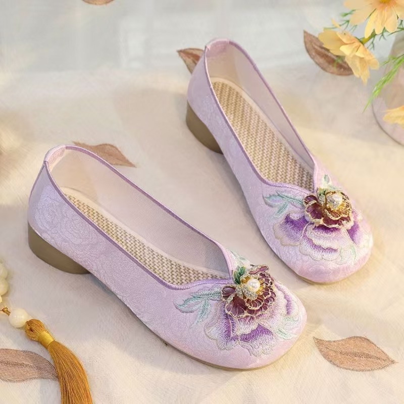 Woman Low Heel Embroidered Clo - Embroidery Canvas reseña y precio