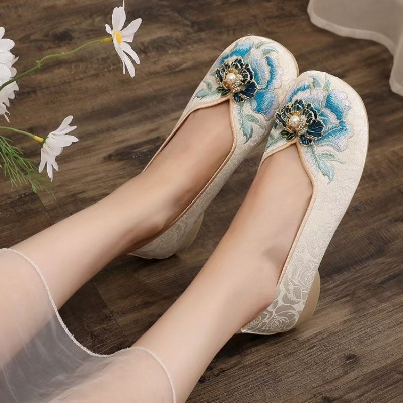 Woman Low Heel Embroidered Clo - Embroidery Canvas reseña y precio